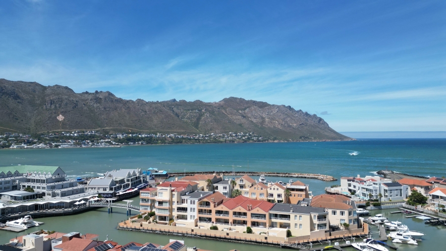 3 Bedroom Property for Sale in Harbour Island Western Cape